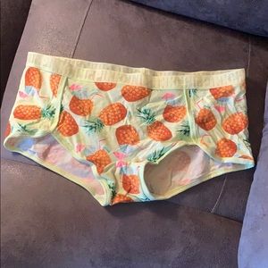 Brand new VS PINK underwear never worn. Size large